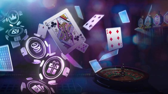 You can join the baccarat game for free or play for real money.